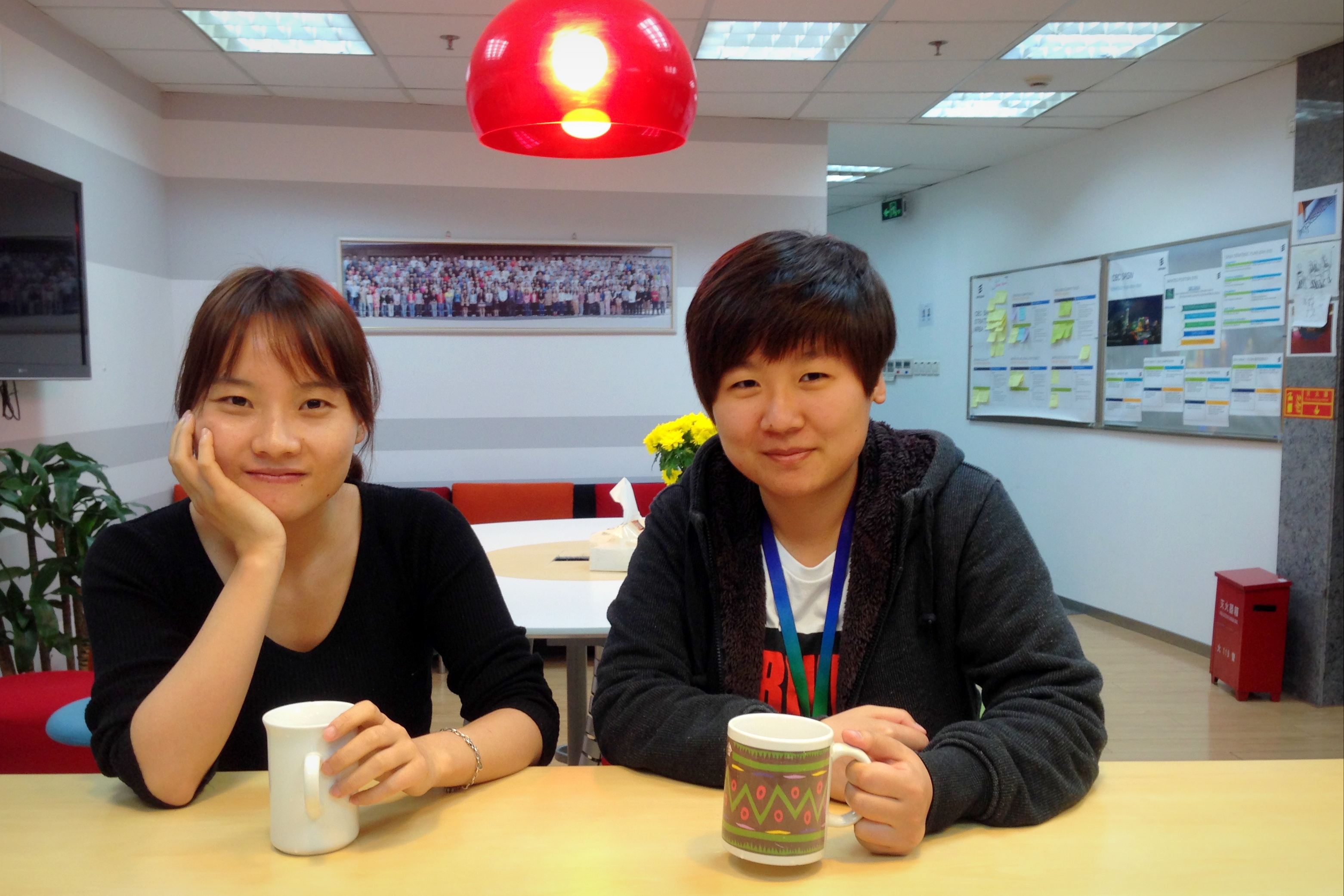 Technical writers Tina Yuan and Hazzy HeHa