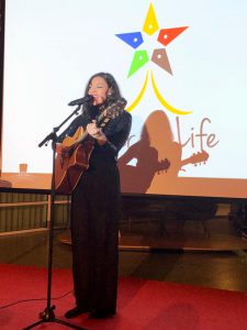 78352587 10157094526744576 601062067276873728 n